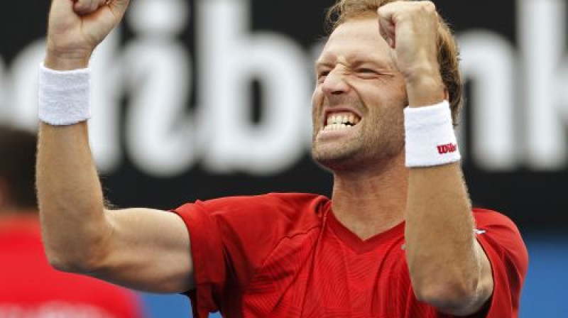 Stefans Robērs Melburnā zaudēja kvalifikācijā. Nedēļu vēlāk viņš pirmo reizi spēlēs "Grand Slam" 4. kārtā
Foto: Reuters/Scanpix
