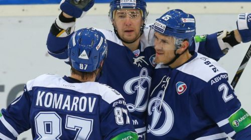 Maskavas "Dynamo" uzbrukuma līderi - Leo Komarovs, Maksims Pestuško un Mārtiņš Karsums
Foto: ITAR-TASS/Scanpix