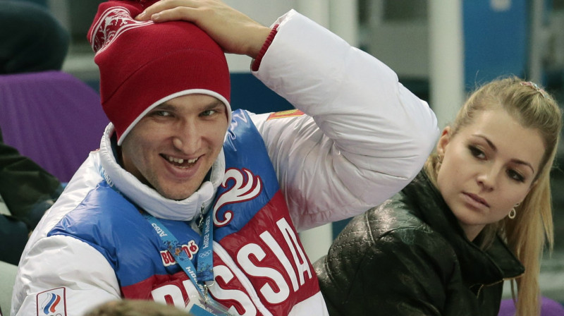 Aleksandrs Ovečkins un Marija Kiriļenko Soču olimpiādē
Foto: AP/Scanpix