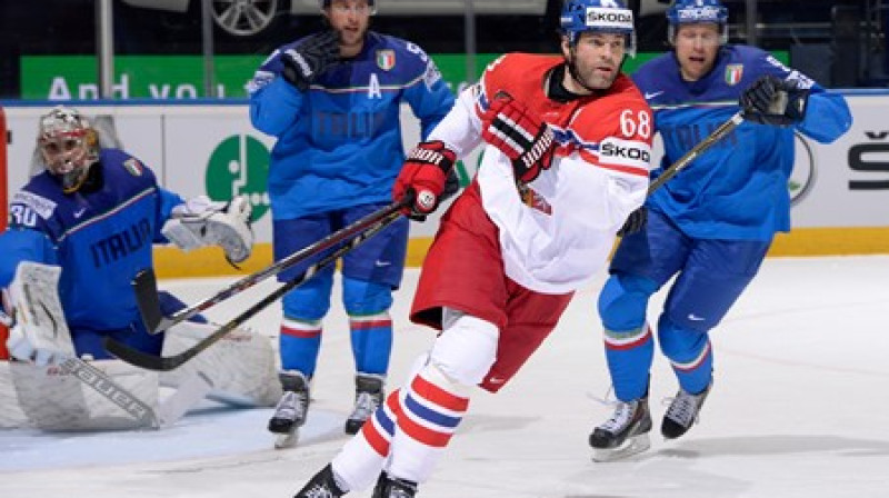 Jaromīrs Jāgrs pret itāļiem 
Foto: iihfworlds2014.com