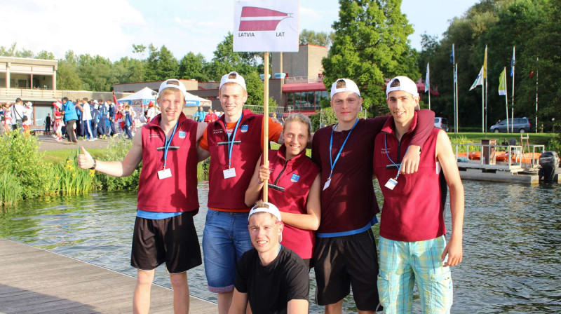 Latvijas delegācija Eiropas junioru čempionātā airēšanā
Foto: www.rowing.lv