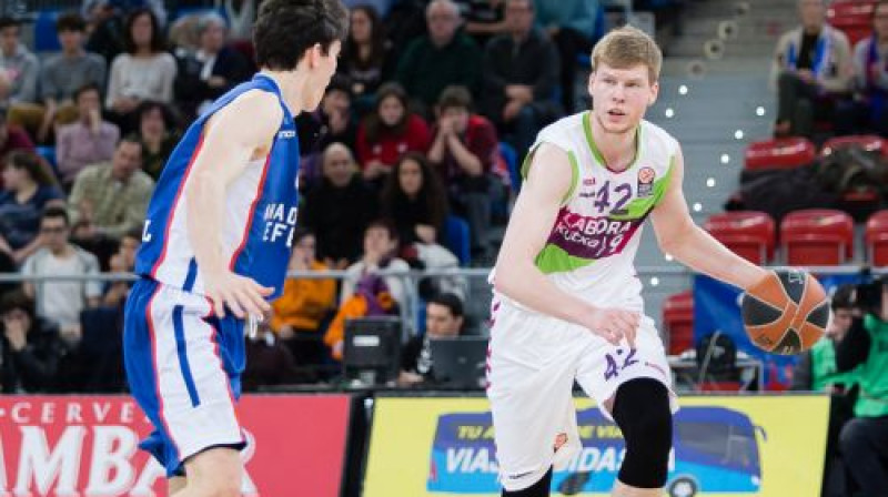 Dāvis Bertāns pirmajā spēlē pret "Anadolu Efes"
Foto: Baskonia.com