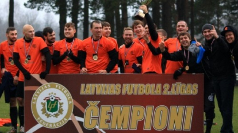 "Caramba" iepriekšējā sezonā triumfēja Latvijas 2. līgā
Foto: LFF.lv