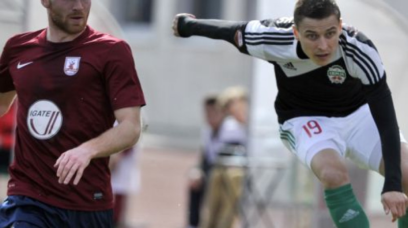 Šodien uz trim punktiem cer gan "Jelgava", gan "Liepāja"
Foto: Romāns Kokšarovs/F64