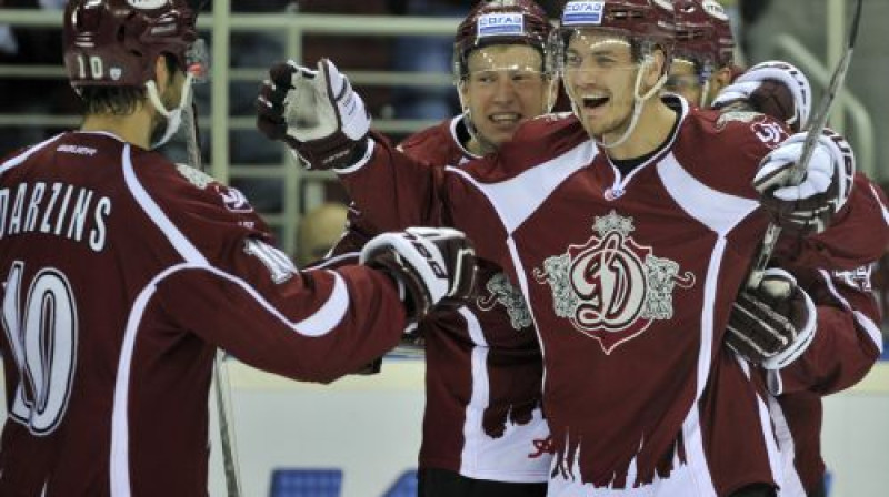 Lauris Dārziņš, Andris Džeriņš un Miks Indrašis
Foto: Romāns Kokšarovs, Sporta Avīze, f64