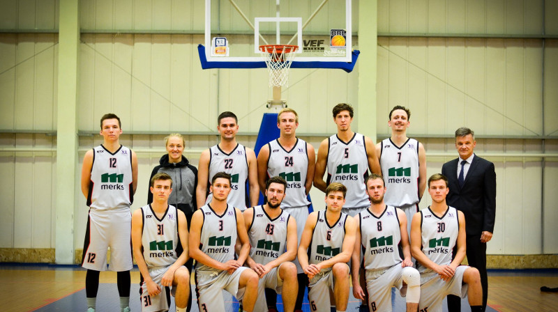 Devīto panākumu sezonā izcīnīja RSU komanda, kas šodien ar 78:72 pārspēja "Jēkabpils-2"
Foto: facebook.com/RSUbasketbols