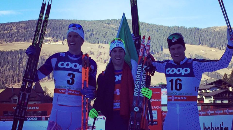 Pirmais trijnieks vīriešiem sprintā. No kreisās: E.Jangs, F.Pelegrīnī, S.Hamiltons. Foto: British Nordic Ski Team.