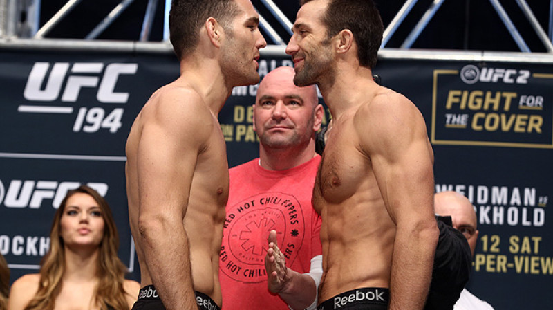 Kriss Veidmans (no kreisās) un Luks Rokholds
Foto: sherdog.com