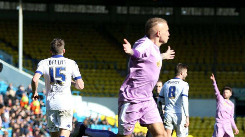 Deniss Rakels atzīmē savu vārtu guvumu pret "Leeds United"
Foto: Reading FC