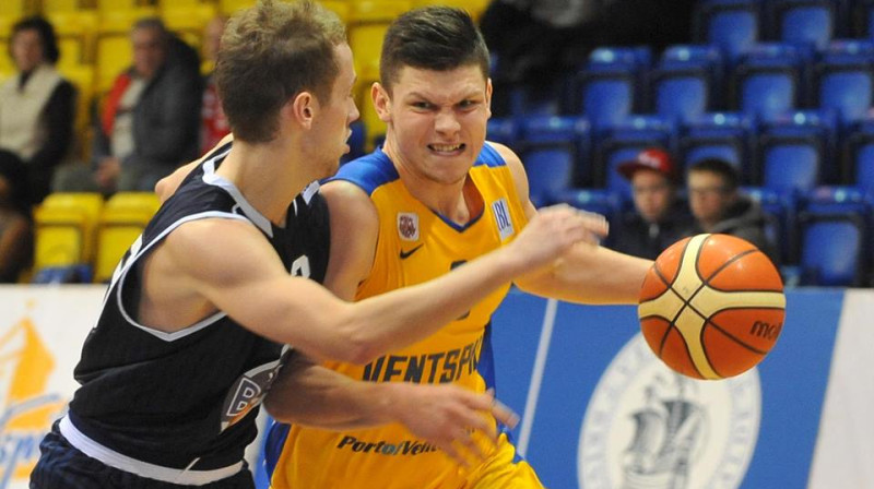 Rihardam Lomažam šā gada bronza ir pirmās medaļas LBL karjerā.

foto: bkventspils