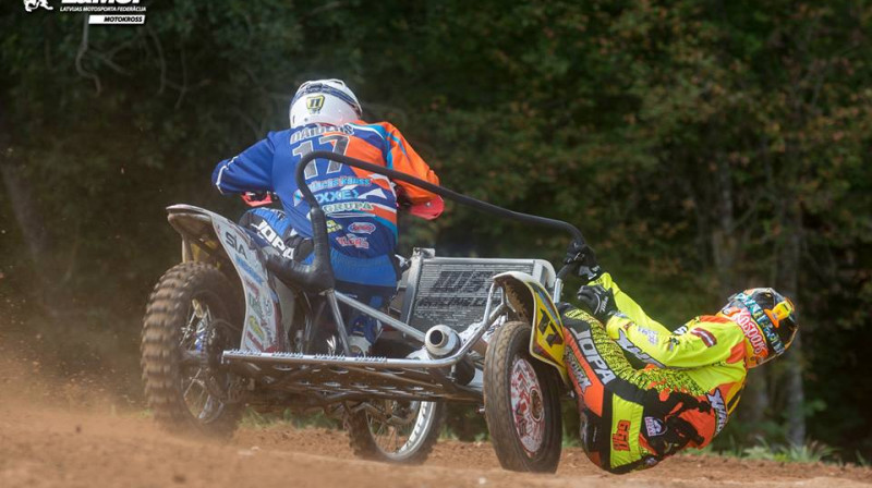 Stupelis ekipāžā ar J.Daideru
Foto: Jānis Pastars, mxphoto.lv