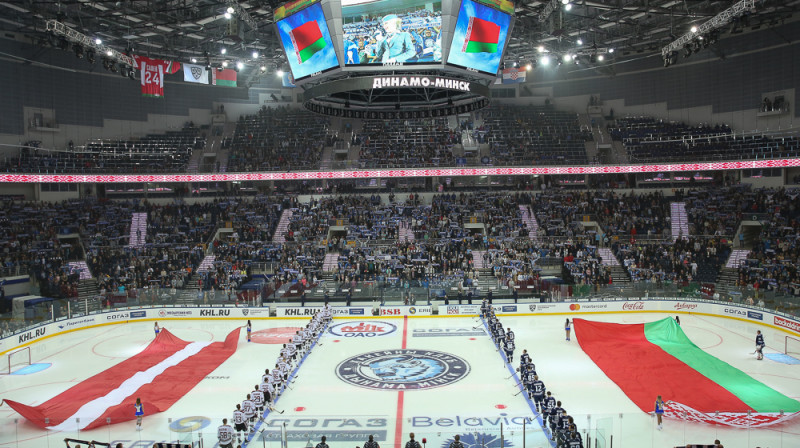 Rīgas "Dinamo pret Minskas "Dinamo" 
Foto: Andrejs Pokumeiko, hcdinamo.by