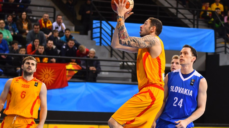 Maķedonija uzbrukumā Slovākijas izlases grozam
Foto: FIBA