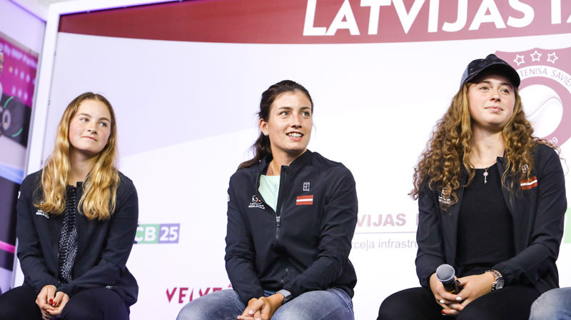 Daniela Vismane,  Anastasija Sevastova un Aļona Ostapenko
Foto: Dmitrijs Suļžics/f64