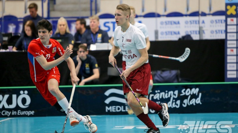 Talsinieks Jānis Ragovskis sevi lieliski parādījis jau arī pieaugušo izlasē
Foto: Ritvars Raits, floorball.lv