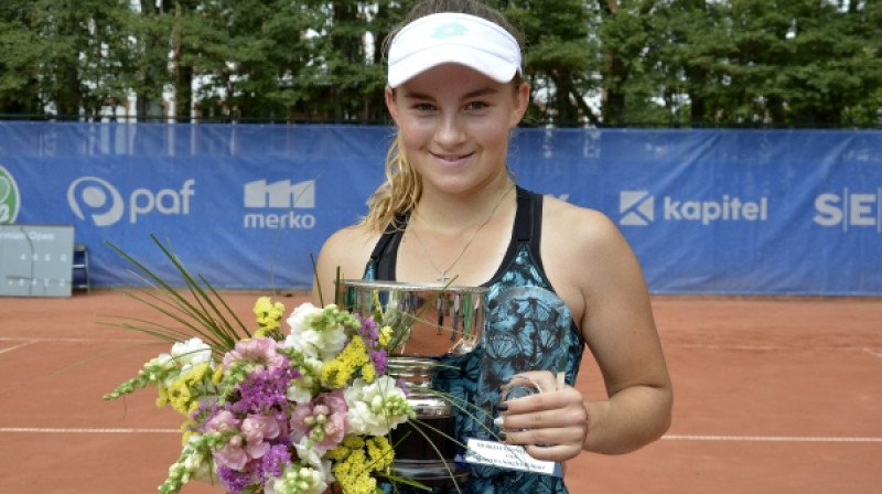 Daniela Vismane Pērnavā ar karjeras pirmo ITF trofeju
Foto: tennis.ee