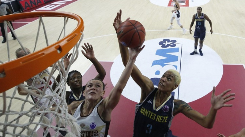 Anete Šteinberga: 20 punkti un 18 atlēkušās bumbas uzvarā pār "Lupe Basket". Foto: FIBA