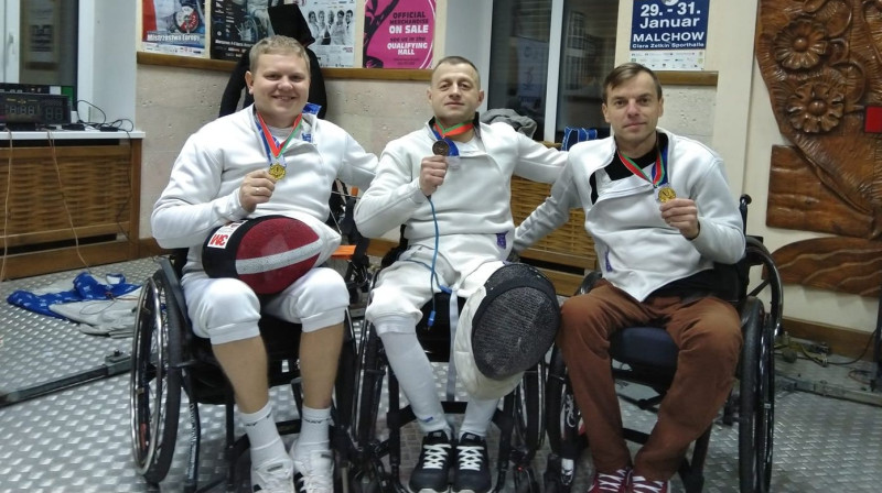 Oļegs Garkuls-Gurevičs (pa kreisi) un Dmitrijs Valainis (pa labi) pēc Baltkrievijas čempionāta. Foto no Garkula-Gureviča Facebook profila