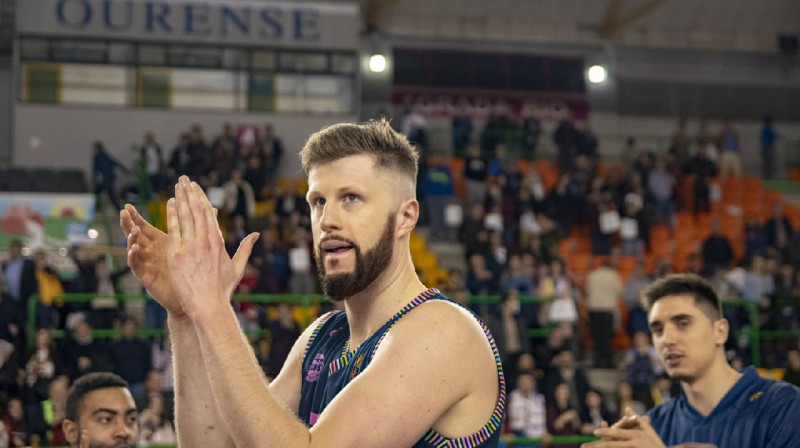 Dāvis Rozītis. Foto: clubourensebaloncesto.com