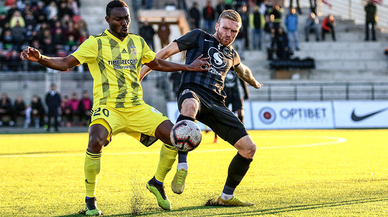 Dove Vome cīņā ar Borisu Bogdaškinu. Foto: Jānis Līgats