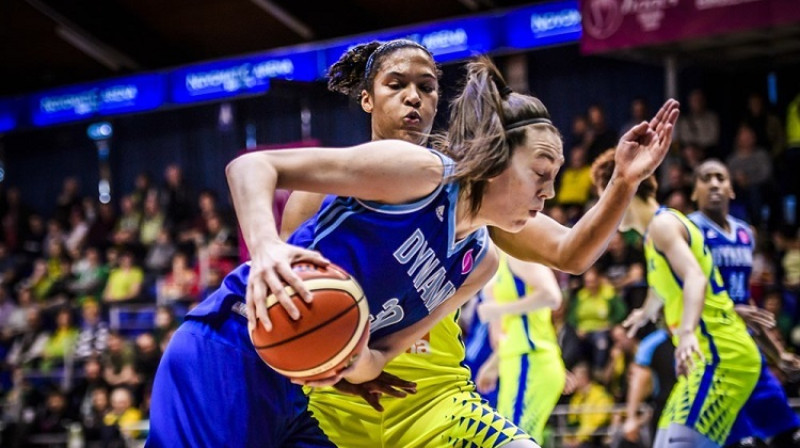 Breana Stjuarte: 32 punkti Eirolīgas pusfinālā. Foto: FIBA