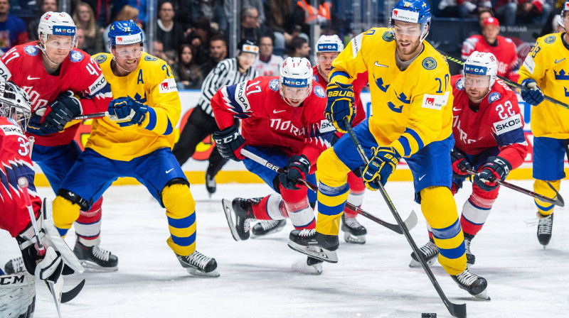 Aleksandrs Venbergs mirkli pirms sava pirmā vārtu guvuma spēlē. Foto: imago images/Bildbyran/Scanpix