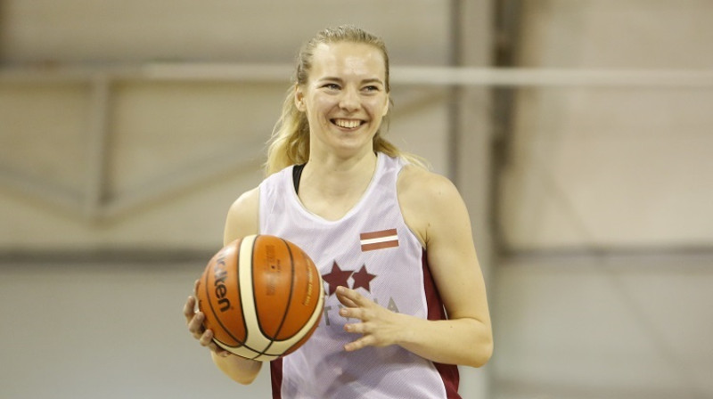 Laura Ikstena: debija Eiropas čempionātā. Foto: Oksana Džadana, f64