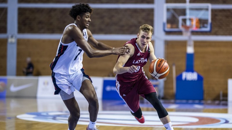 Valters Vēveris. FIBA