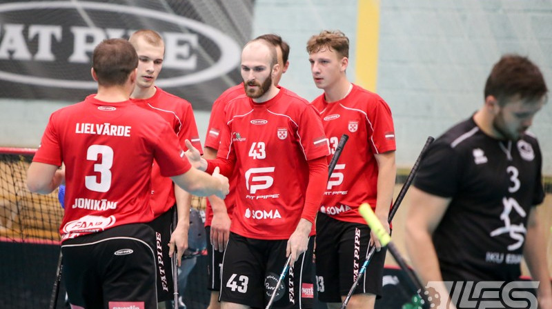 Iepriekšējā mačā Sandris Virsnītis sekmēja Lielvārdes kluba uzvaru ar trim vārtu guvumiem
Foto: Floorball.lv