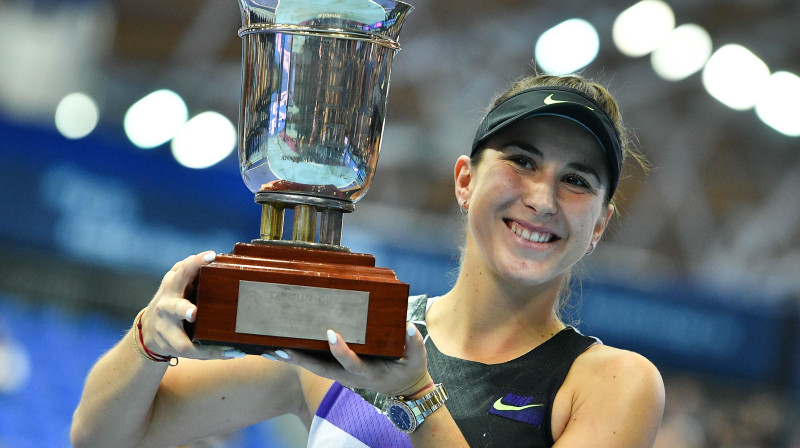 Belinda Benčiča ar Kremļa kausa trofeju. Foto: Sputnik/Scanpix