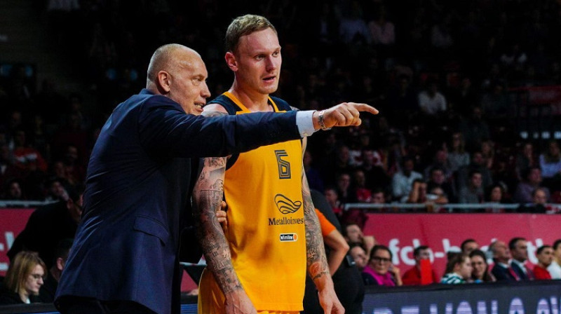 Jānis Timma un Rims Kurtinaitis. Foto: Himki