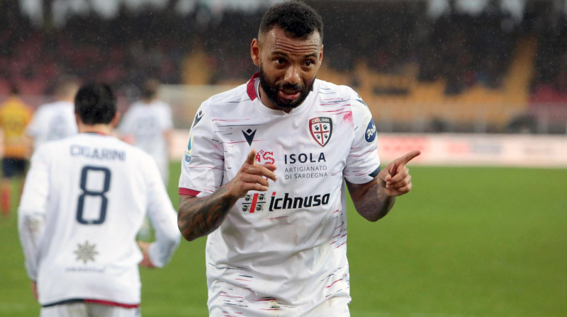 "Cagliari" futbolists Žuau Pedru. Foto: Marco Lezzi/AP/Scanpix