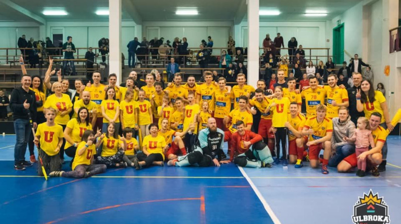 Latvijas Hipotēka/Oxdog Ulbroka ar saviem atbalstītājiem
Foto: FS Masters