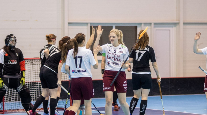 "Ķekavas Bulldogs" vēl nav spējušas apspēlēt Latvijas juniores
Foto: Floorball.lv