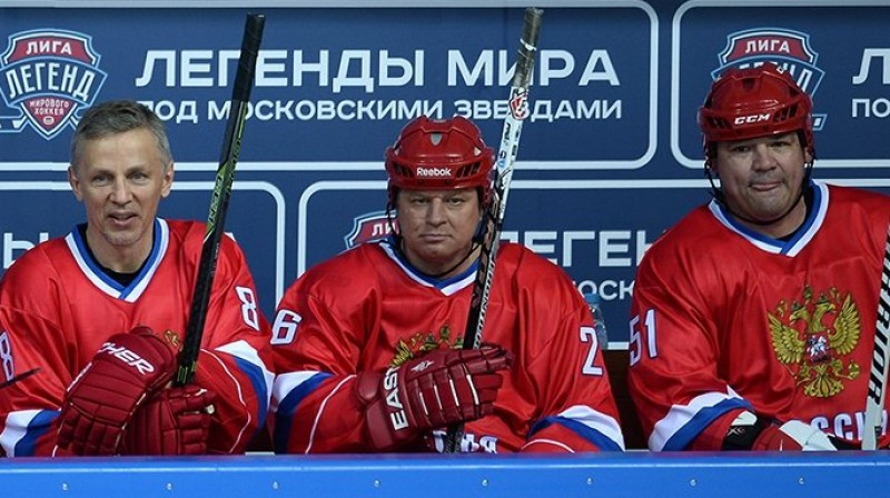 Igors Larionovs (#8), Andrejs Kovaļenko (#51). Foto: Ramils Sitdikovs rg.ru