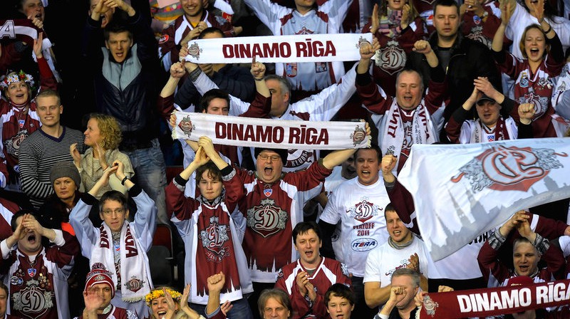 Rīgas "Dinamo" līdzjutēji. Foto: Zigismunds Zālmanis / KHL