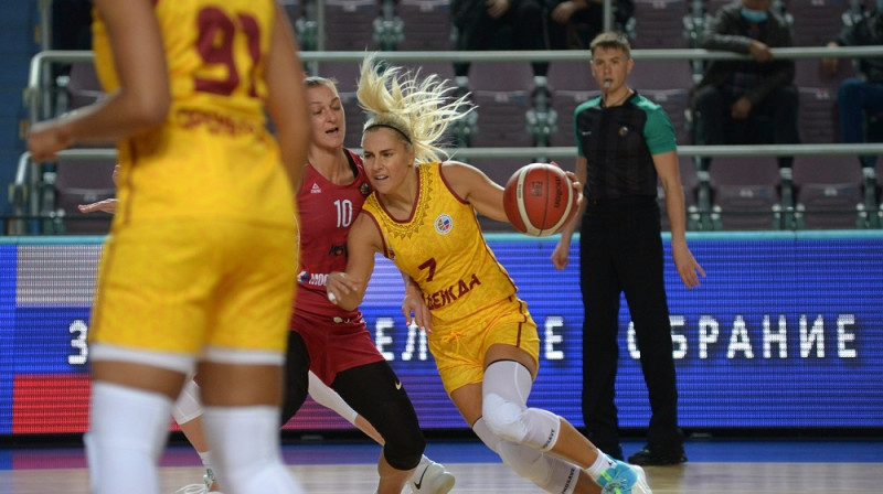 Elīna Babkina: deviņi punkti ceturtajā ceturtdaļā. Foto: orenbasket.ru