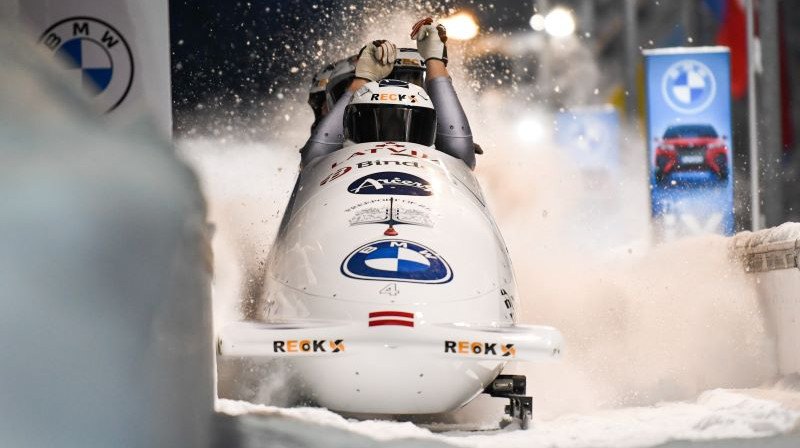 Latvijas ekipāža finišā. Foto: Viesturs Lācis/bobslejs.lv