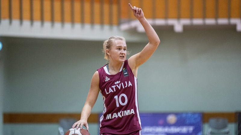 Elizabete Bulāne spēlē pret Portugāli. Foto: FIBA