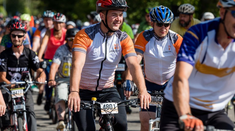 Vienībras velobrauciens šogad jaunā vietā
Foto: Agnis Melderis