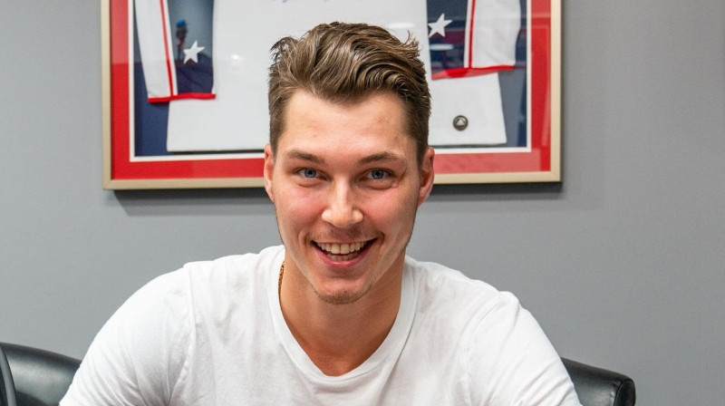 Elvis Merzļikins. Foto: Columbus Blue Jackets