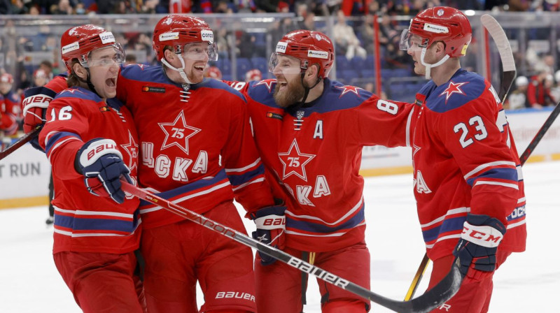 Maskavas CSKA hokejisti svin vārtu guvumu. Foto: Mikhail Japaridze/TASS/Scanpix