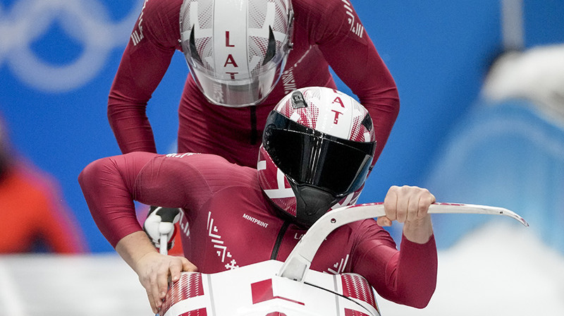 Latvijas bobslejisti Emīls Cipulis un Edgars Nemme. Foto: AP/Scanpix
