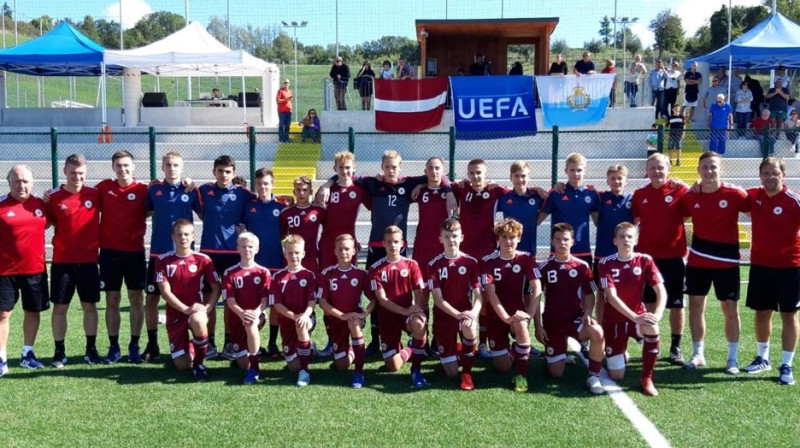 Latvijas U15 izlase. Foto: LFF