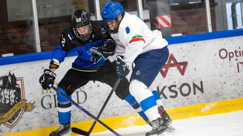 Mirklis no Igaunijas un Itālijas U20 valstsvienību spēles. Foto: IIHF