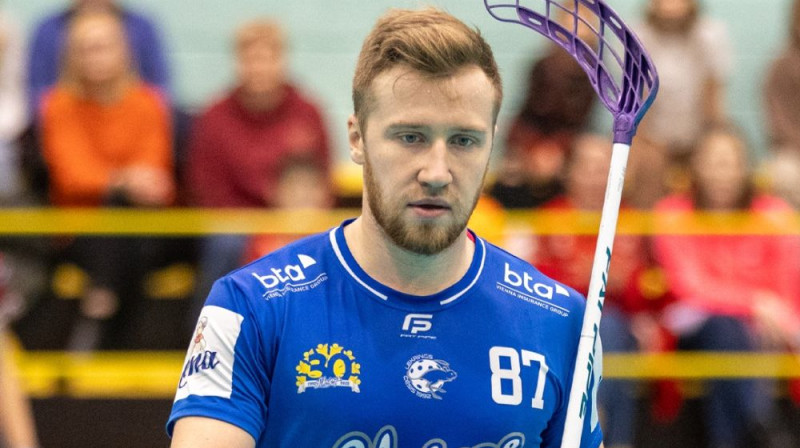 Emīls Eglītis izcēlās ar četriem rezultativitātes punktiem, foto: Floorball.lv