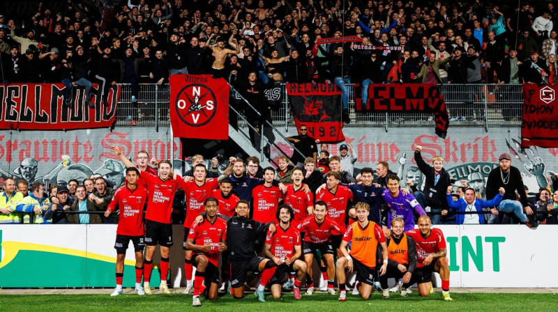 "Helmond" futbolisti. Foto: Helmond Sport