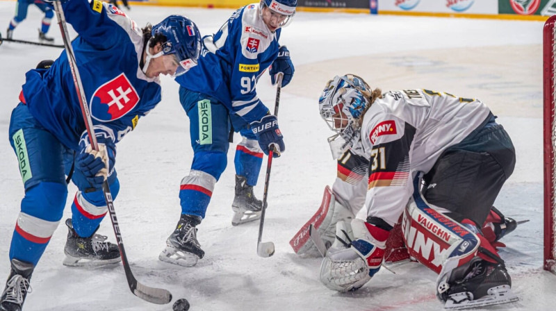 Mirklis no Slovākijas un Vācijas valstsvienību spēles Banskā Bistricā. Foto: Slovenský zväz ľadového hokeja