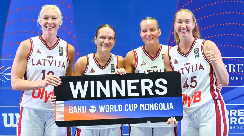 Marta Miščenko, Ketija Vihmane, Paula Mauriņa, Digna Strautmane. Foto: FIBA