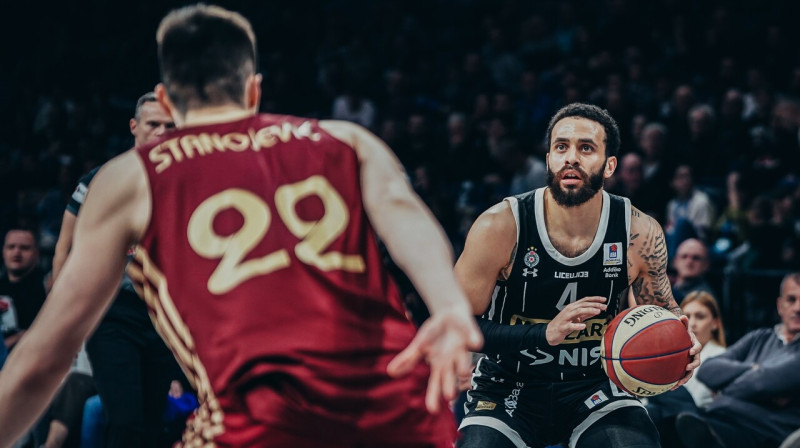 Dueins Vašingtons ar bumbu. Foto: Dragana Stjepanović/ABA League